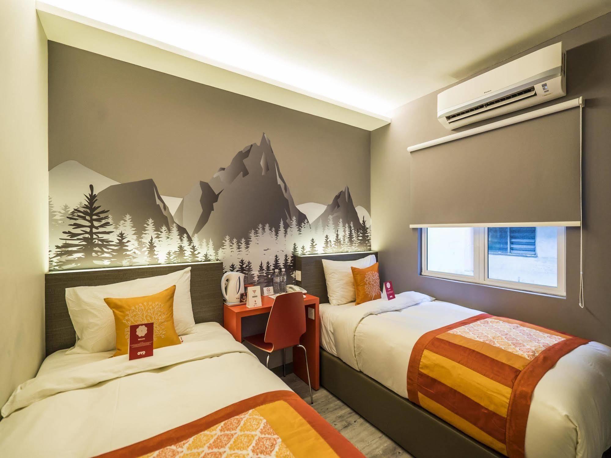 Swing & Pillows - Kl Cheras Maluri 2*